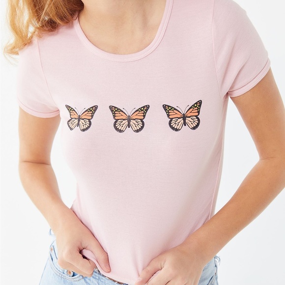 Urban Outfitters Pink Cropped Butterfly Shirt | Medium - Picture 1 of 7